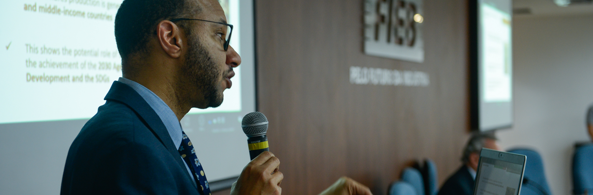 André Oliveira durante Encontro Mundial de Fibras Naturais Crédito: Ricardo Prado